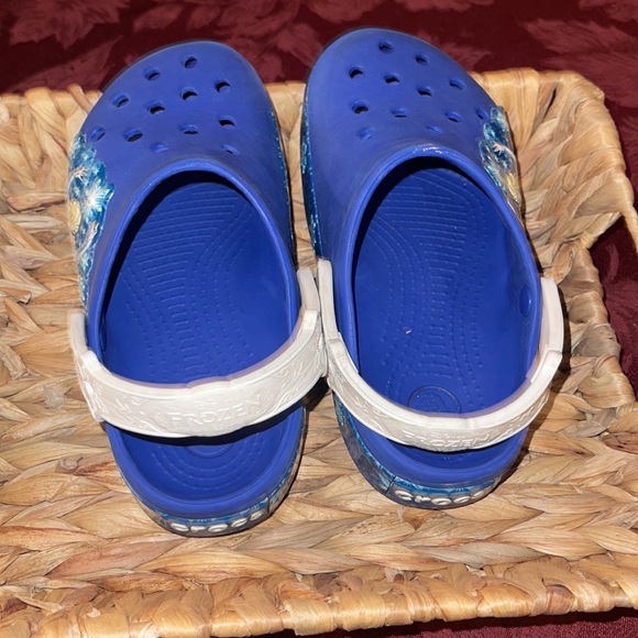 Crocs Crocslights Frozen Girl’s Clogs - Size: 13c - Picture 3 of 7
